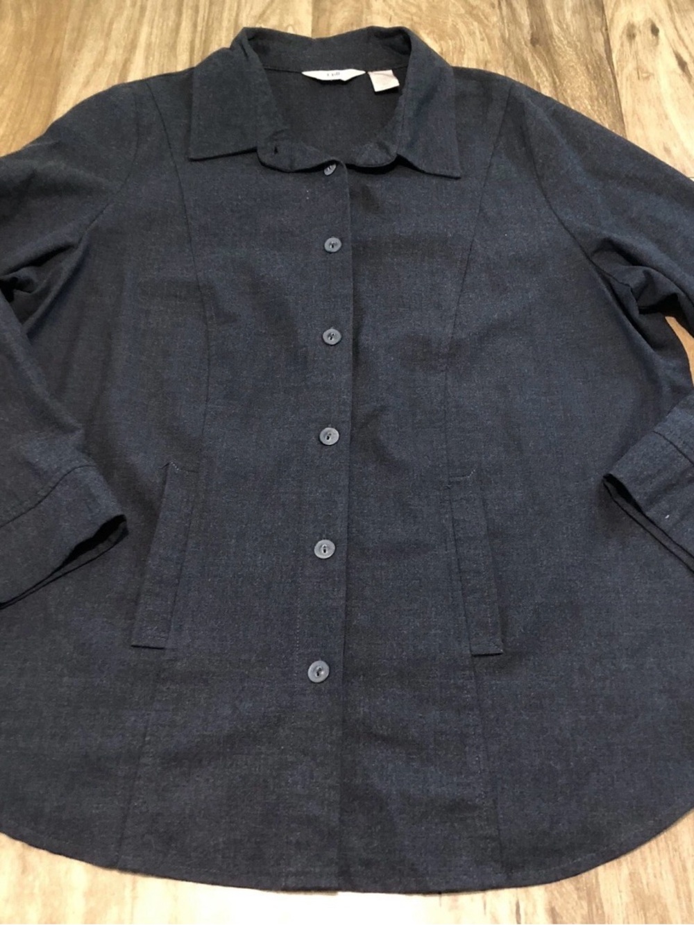 3/$40 J. Jill Wool Spandex Button Up Long Sleeve Shirt Pockets Grey L Petite